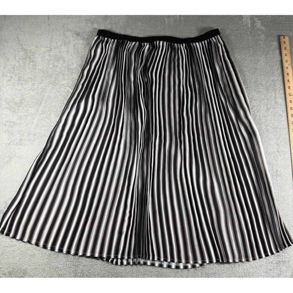 NWT Eileen Fisher Pleated Ombré Skirt in Black/White No Size Tag *READ*‎